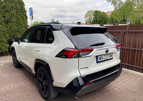 Toyota RAV4 cena 135500 przebieg: 97000, rok produkcji 2019 z Żyrardów małe 562
